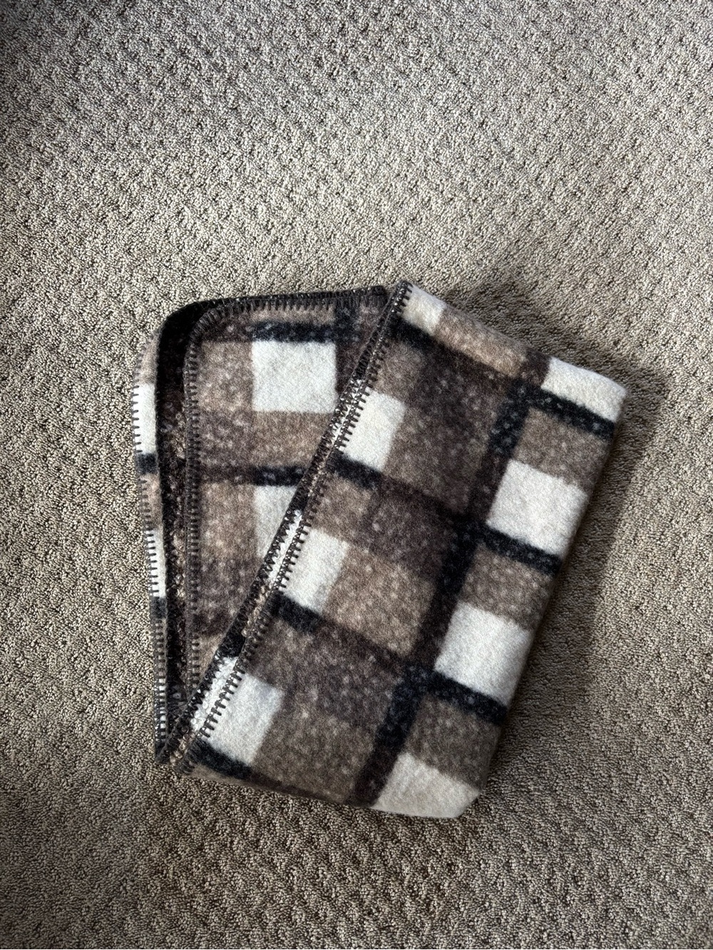 Linda Anderson Plaid Fleece Blanket Scarf